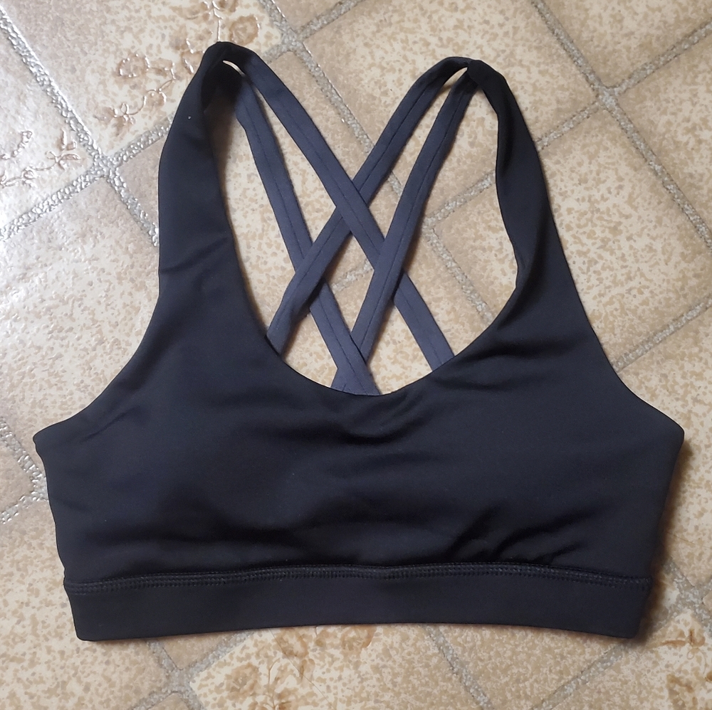 Forever 21 sports bra size xs